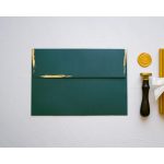 Z9317 - Aranyozott sötét zöld díszboríték - 20 x 14 cm