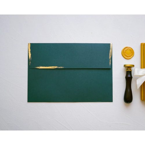 Z9317 - Aranyozott sötét zöld díszboríték - 20 x 14 cm