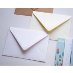 Ivory boríték textúrált papírból- C6 