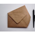 Kraft boríték textúrált papírból - i8 