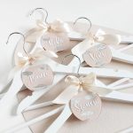 Esküvői vállfadísz 