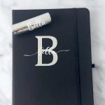 Monogramos jegyzetfüzet ezüst