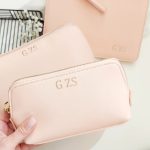 Feliratozott kozmetikai táska/neszeszer