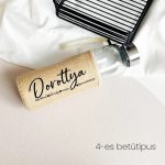 Natúr névre szóló üvegkulacs személyes tulajdonságokkal