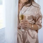 Készülődős köntös egyedi felirattal - púder-mályva