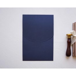 Sötétkék színű díszboríték - B6